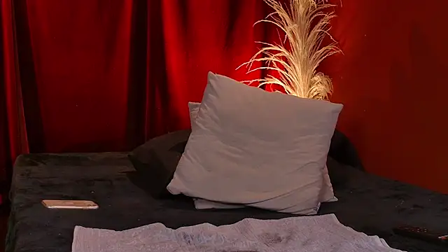 VicenteFerrer Live XXX Chat