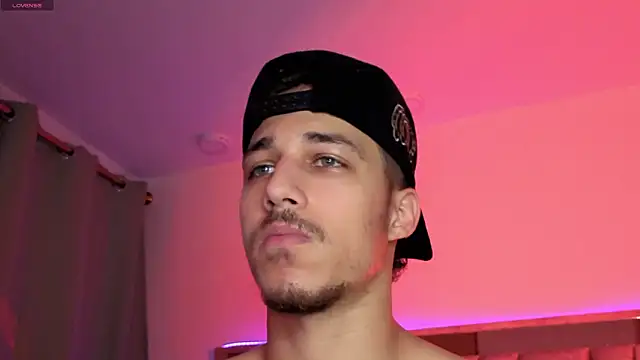 orionblaze69_: вебкам-шоу