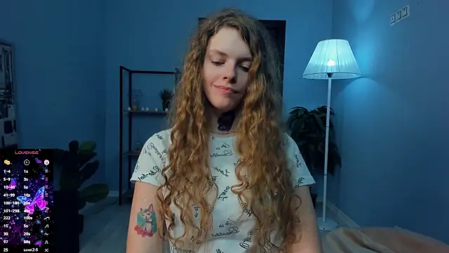 RayaNenlia's Live XXX Chat