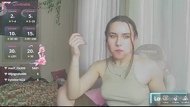 lunar_Sanata élő XXX-chatje