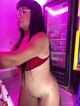 Hot_beauty__ élő XXX-chatje