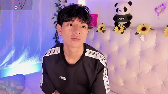 دردشة AleAurarashi الجنسية المباشرة