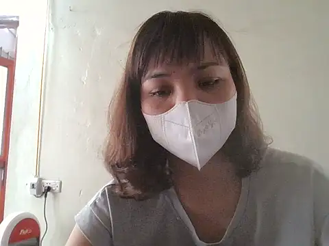 Angela-Eira 现场XXX聊天