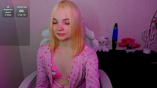 XXX chat uživo modela AnimeAlica18