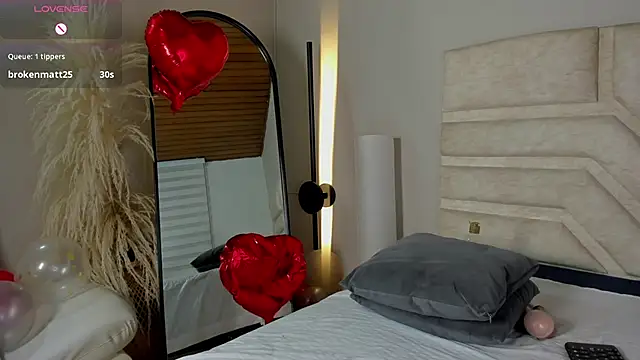 دردشة cherry_bunnyx الجنسية المباشرة