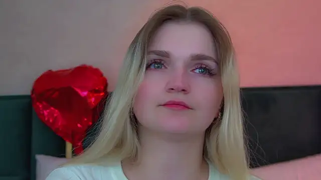 Chat +18 de AnnyRaii ao vivo