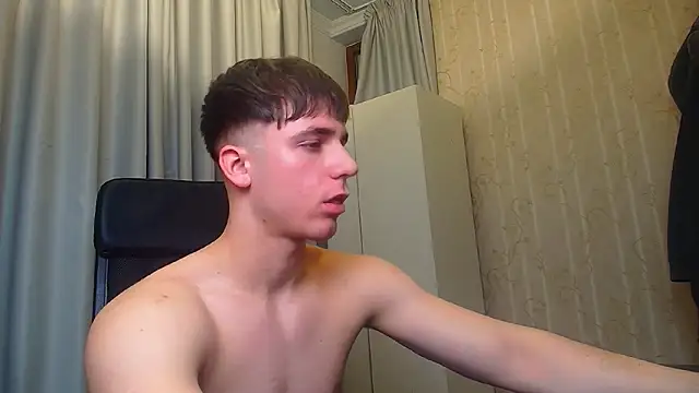 Chat XXX en directo de KellenWest