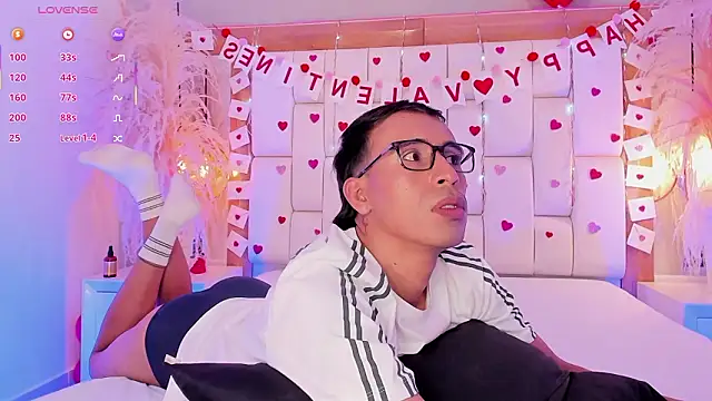 دردشة Mr_aronnn_ الجنسية المباشرة