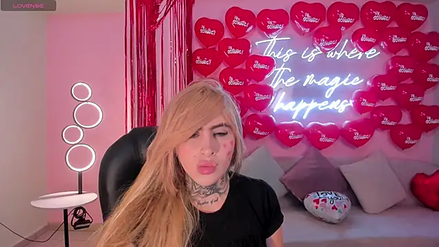 CarlaBrunni Chat XXX live