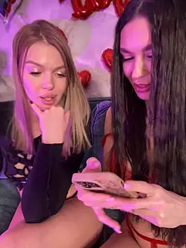 Chat +18 de Emma_Catt ao vivo