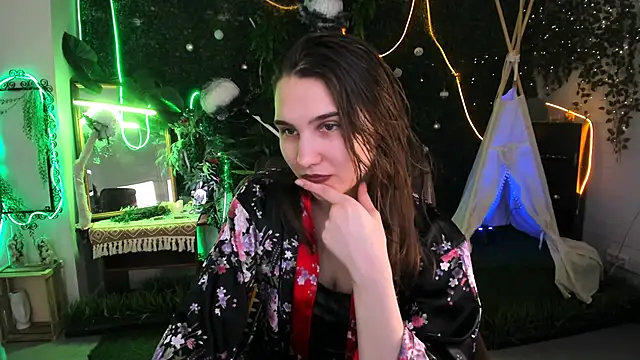 Chatroom XXX en direct de TessaMill