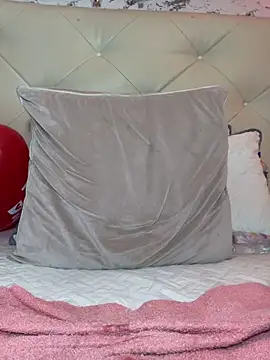 Chat +18 de Lili__taylor ao vivo