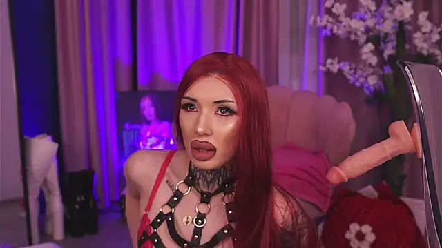 CassandraFoxyn Live XXX chat