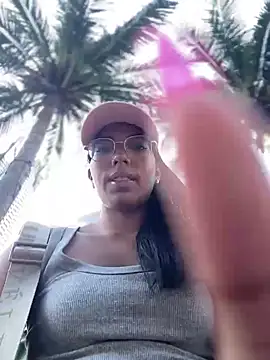 SheenaBrooken Live XXX chat