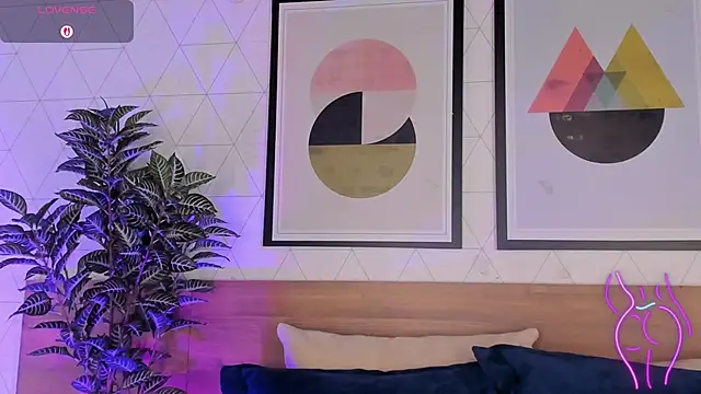 دردشة MiaKay1 الجنسية المباشرة