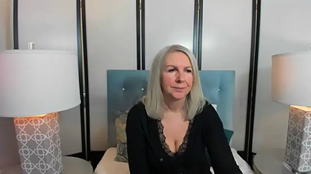 แชท XXX สดของ EricaTop