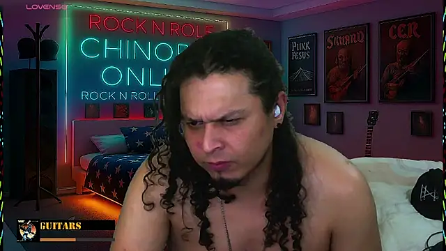 Webkamerová show chino_roz