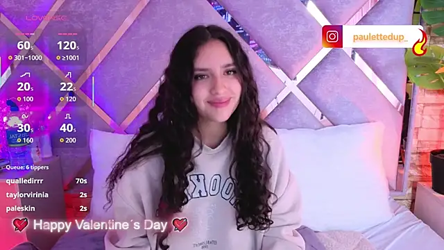 แชท XXX สดของ paulette_dupont