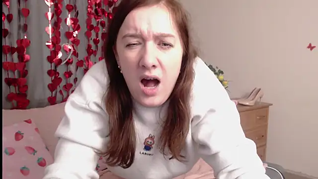 MarthaSimonsのライブXXXチャット