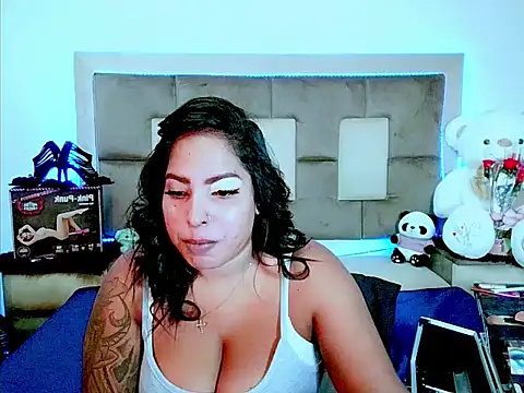 Chat XXX Live indiantopaz694u