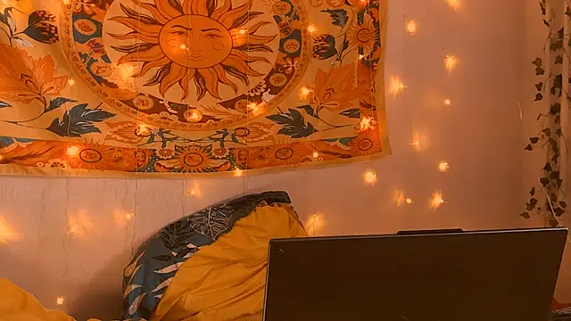 AliceCUNTach Live XXX Chat