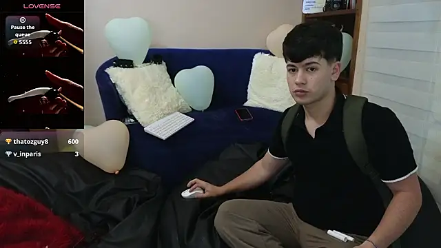 tightncuteass – Naživo XXX chat