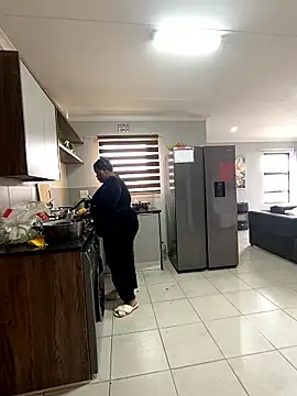 MissLola27:  απευθείας συνομιλία ΧΧΧ