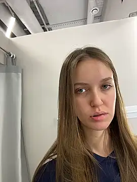 ElliRose: онлайн-секс-чат