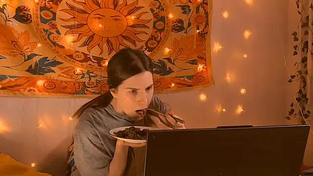 Czat XXX na żywo – AliceCUNTach