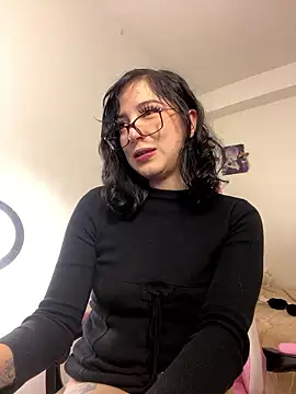 Živý XXX chat LoveMaki444