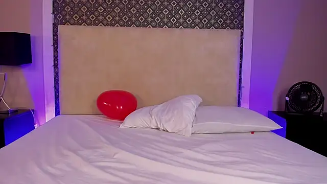 Živý XXX chat ErikaGoldman