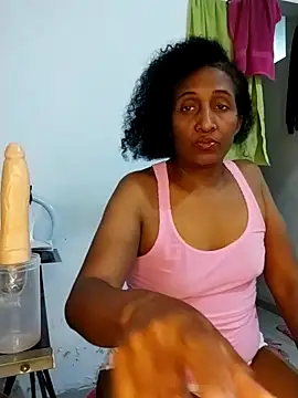 Chat XXX en directo de Aishamara