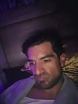 Sembang XXX Secara Langsung piggylatino