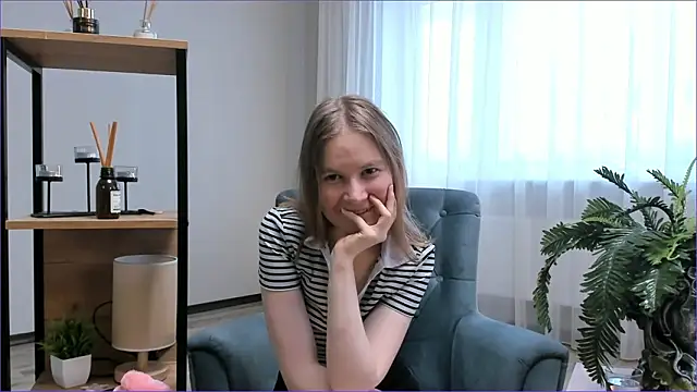 CleliaRostek Adlı Modelin Web Kamerası Şovu