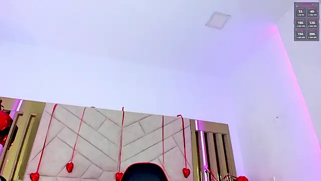 دردشة LunaPleasure الجنسية المباشرة