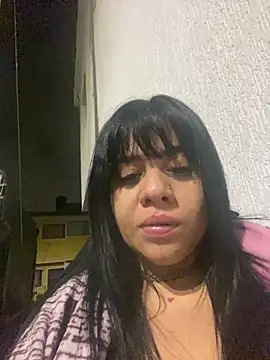 دردشة Luna_bigtitss777 الجنسية المباشرة