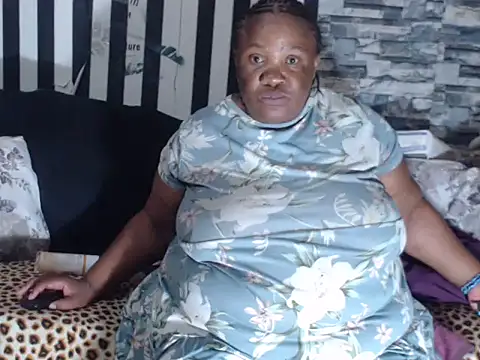 BigHotMatureXx Live XXX-Chat