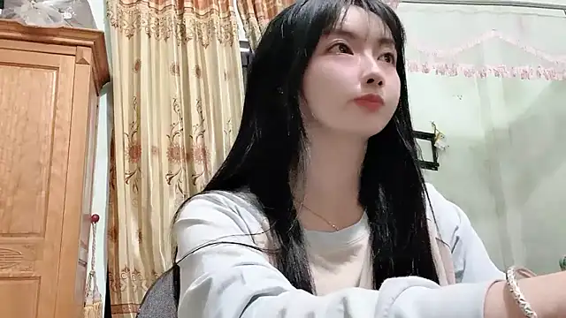 Nery_Asian Adlı Modelin Canlı XXX Sohbeti