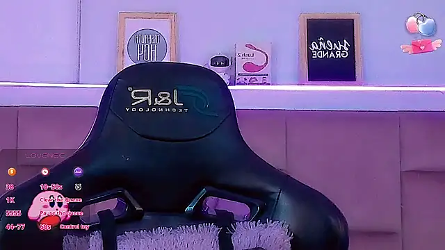 دردشة Baby_FenixTS الجنسية المباشرة