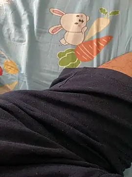 00000sl: διαδικτυακό σόου στην κάμερα