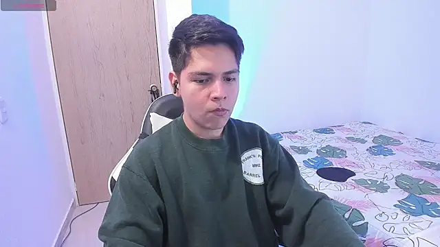 Asta_YunoXXX's Webcam Show