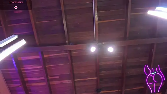 XXX chat uživo modela MiaKay1