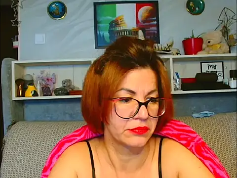 Natali3855 Adlı Modelin Canlı XXX Sohbeti