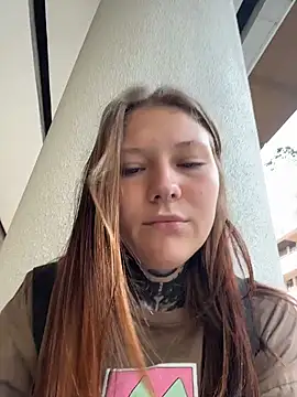 FionaMurr Adlı Modelin Canlı XXX Sohbeti