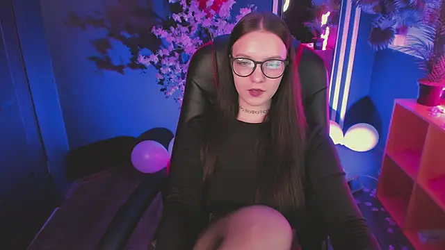 Emily_tender live XXX chat