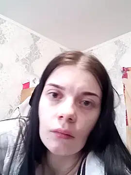 JhonSHelBy7LuNa – Naživo XXX chat