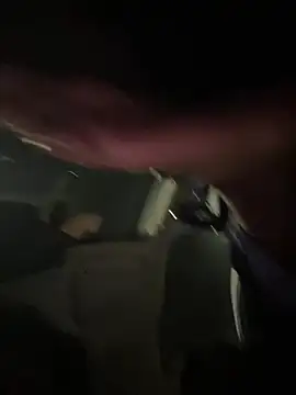 Chatroom XXX en direct de pussyeater_-