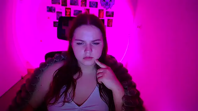 Chat +18 de Kitty_Mia_Kitty ao vivo