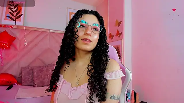 XXX chat uživo modela DemiJones_