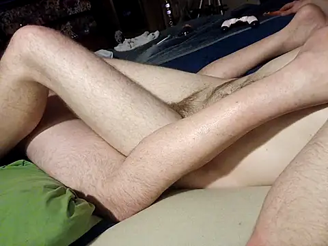 j_hollywood91: διαδικτυακό σόου στην κάμερα